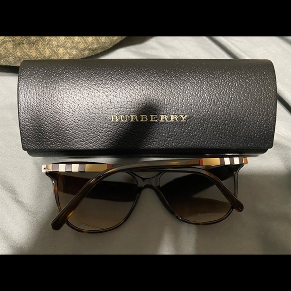 SOLD - Picture 5 of 7